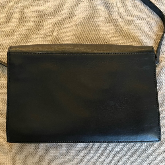 Like New Kate Spade Leather Crossbody with Patent Bow - Picture 6 of 15